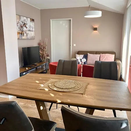 Gletscherblick By Jara * Kaprun