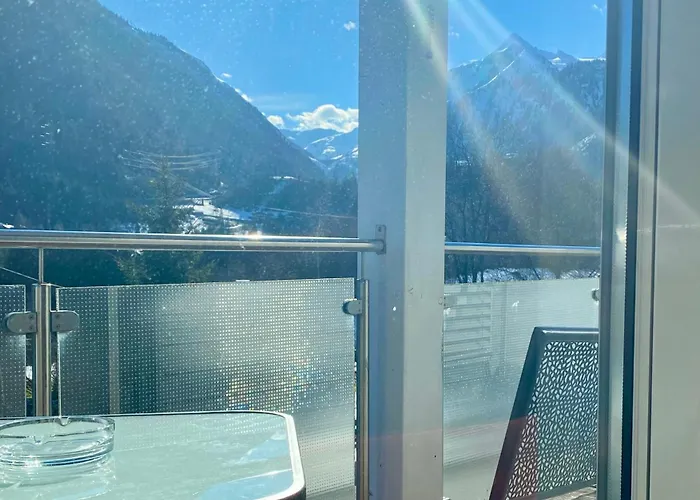 Gletscherblick By Jara *